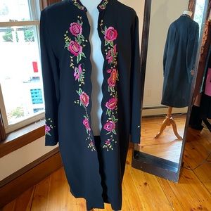 Black dress coat with flowers 90s vintage size 12